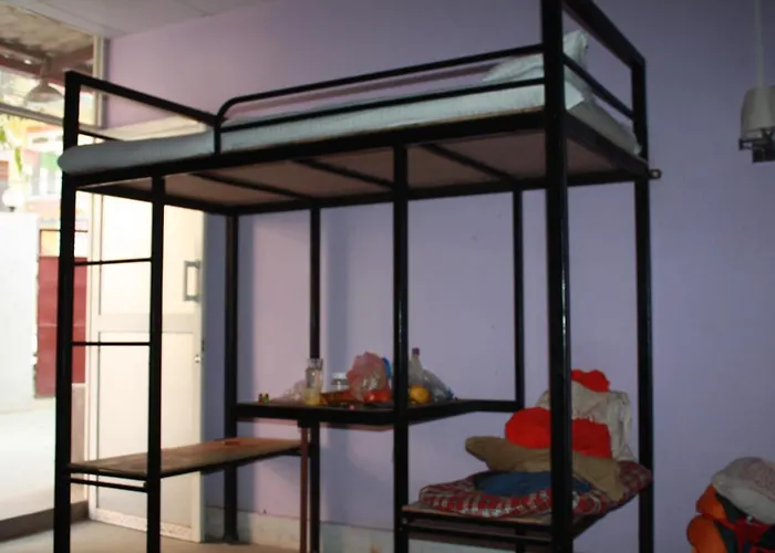 Mystic Hostel *